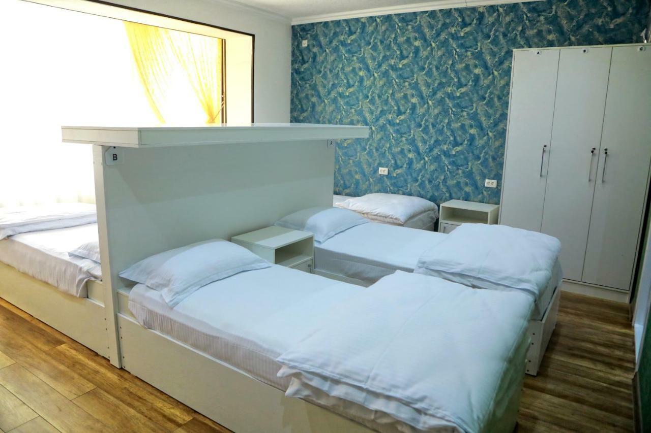 Manija Hostel Самарканд Екстериор снимка
