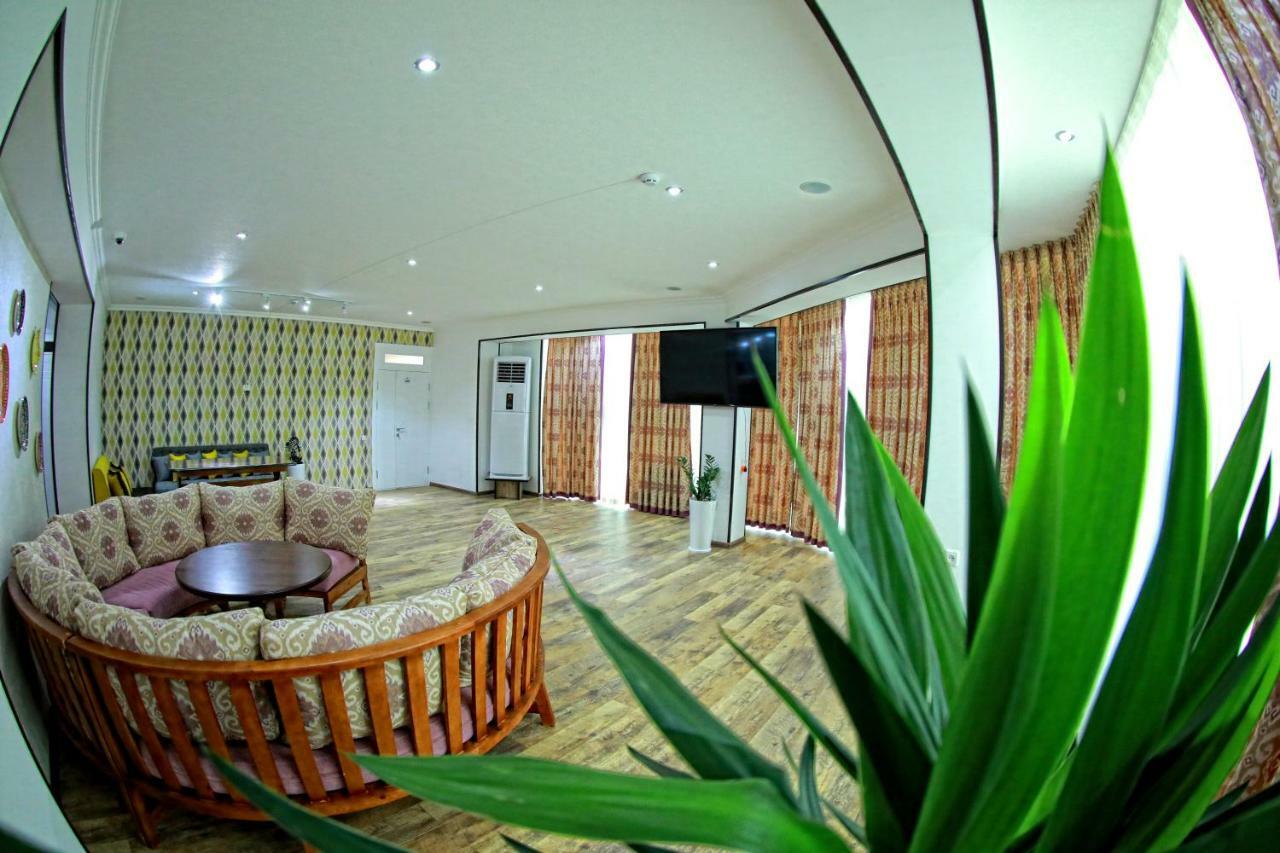 Manija Hostel Самарканд Екстериор снимка