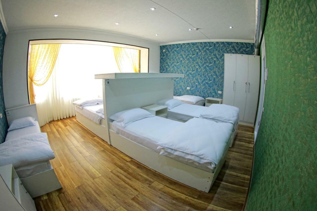 Manija Hostel Самарканд Екстериор снимка