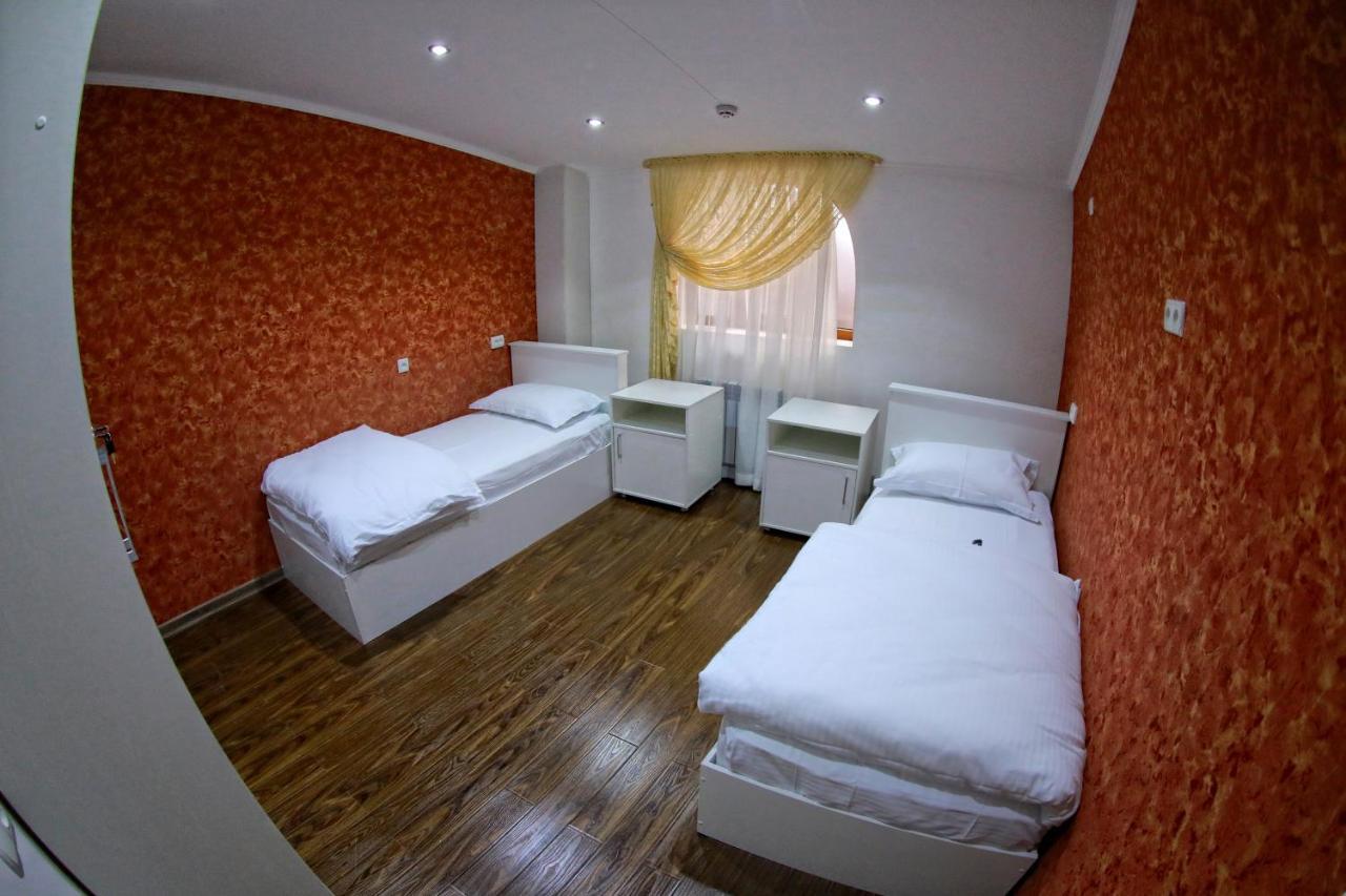 Manija Hostel Самарканд Екстериор снимка