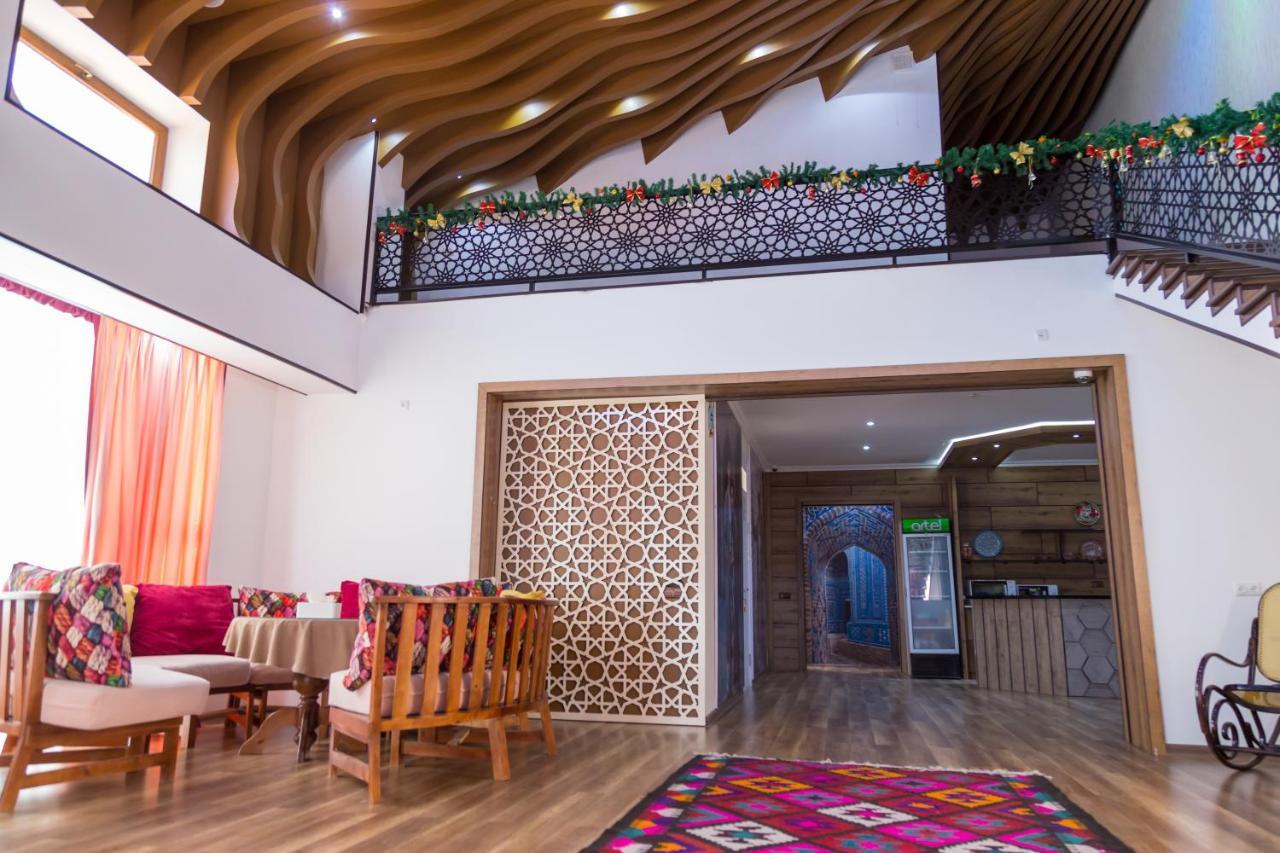 Manija Hostel Самарканд Екстериор снимка