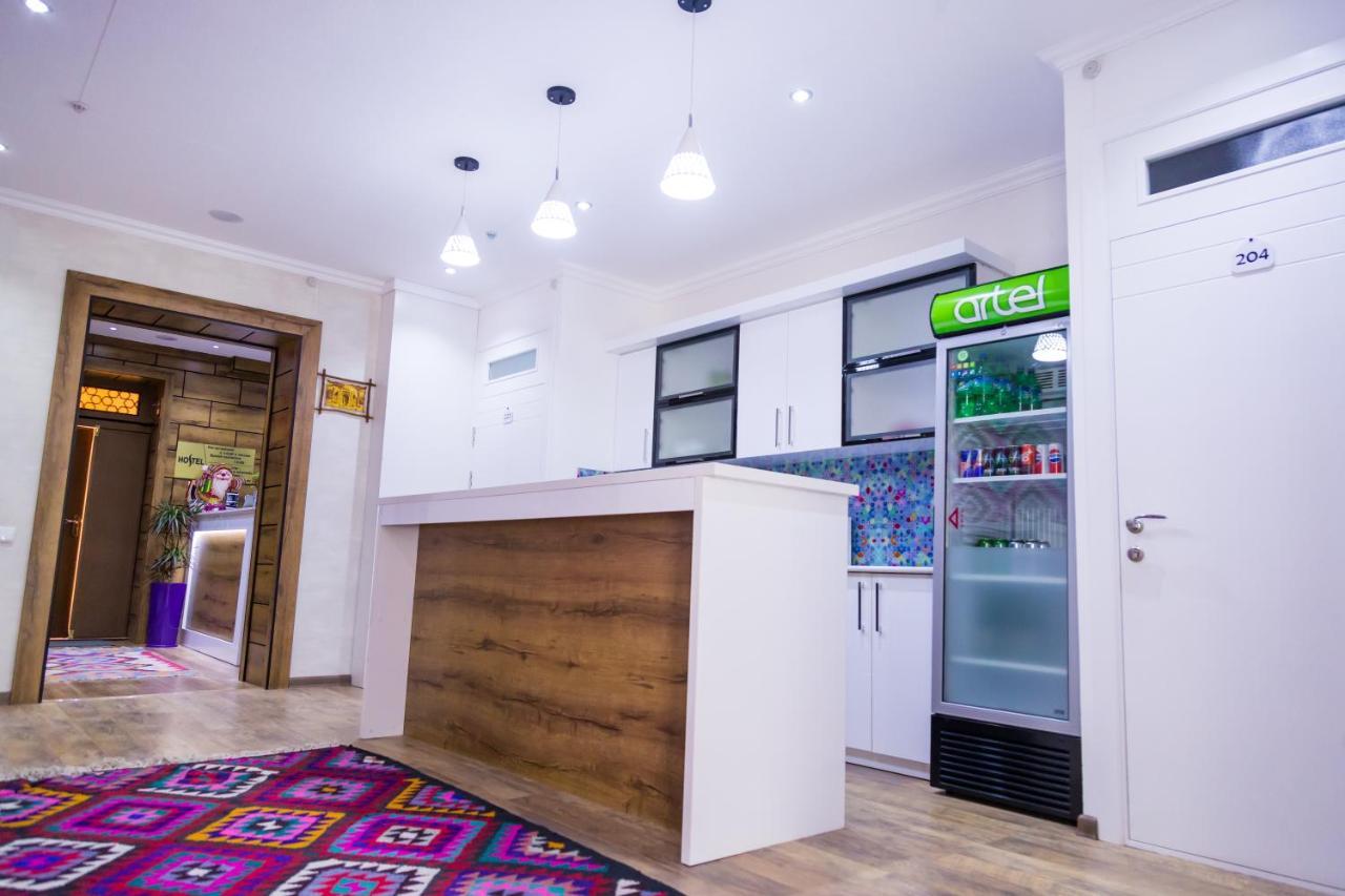 Manija Hostel Самарканд Екстериор снимка